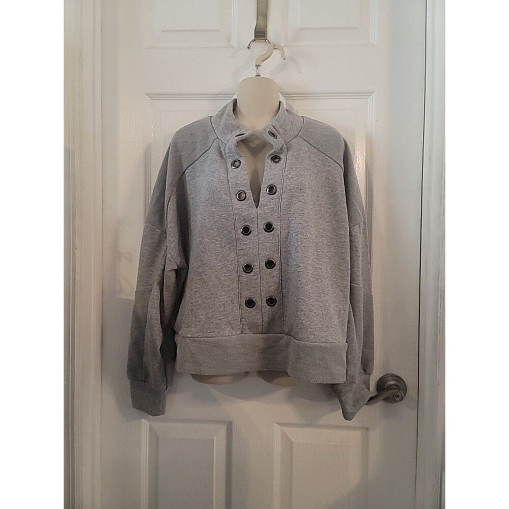 BELLDINI NEW NWT Grey Grommet Detail High Collar V Neck Cropped Top large B07-08